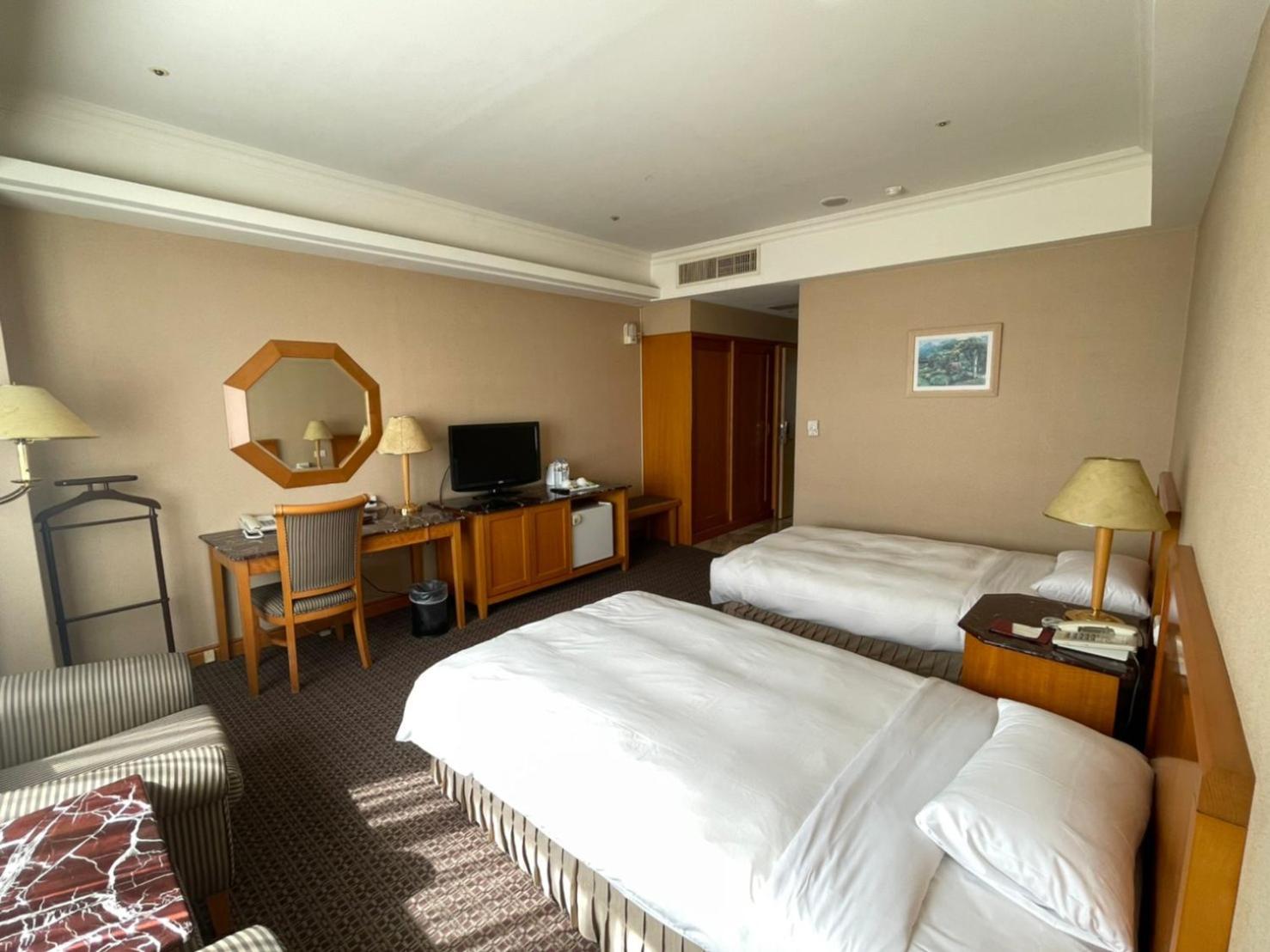Chuto Plaza Hotel Taoyuan Dış mekan fotoğraf